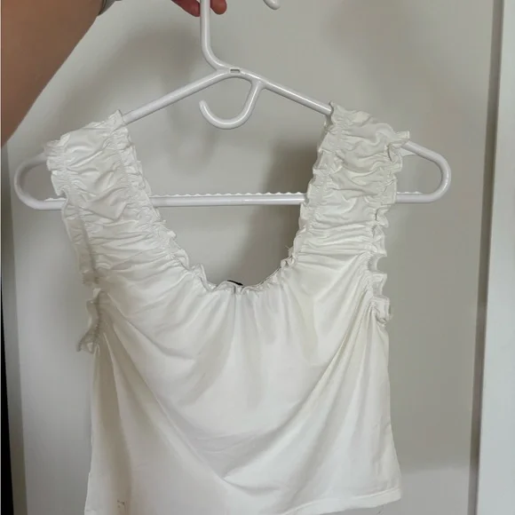White Ruffled Sleeveless Top - Picture 2 of 4
